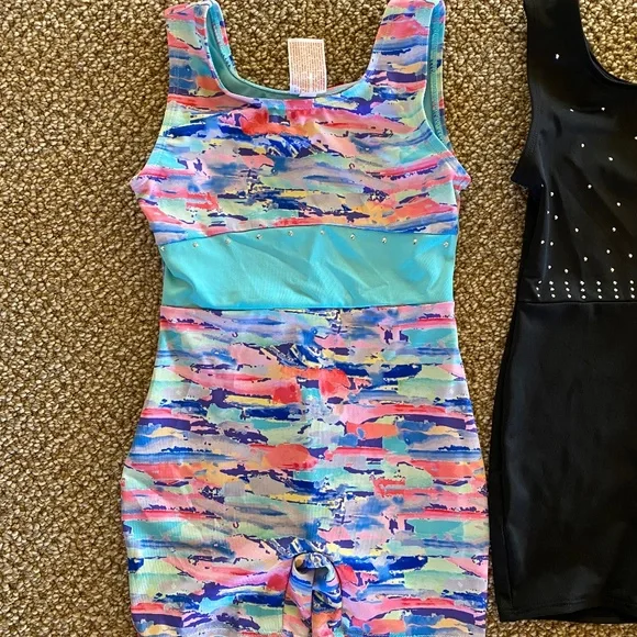 Girl Gymnastics Leotards - Picture 2 of 5